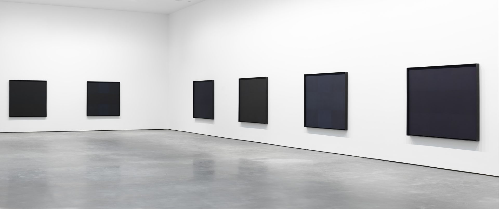 installation-view-ad-reinhardt-david-zwirner-new-york-2013_2